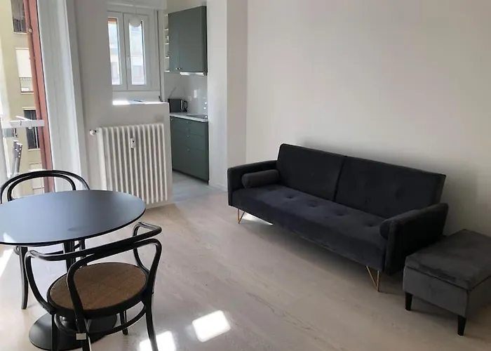 Apartament New In Lively Area